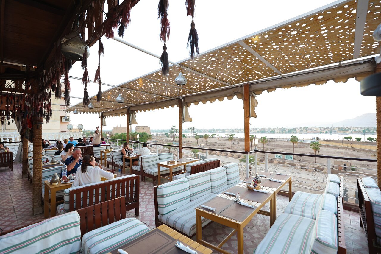 Enjoy a delicious traditional Egyptian lunch at a carefully selected local restaurant in Luxor.