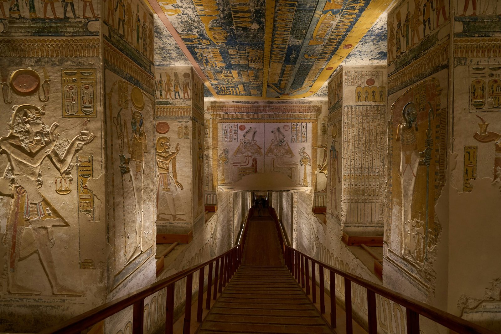 Explore the Valley of the Kings, the final resting place of Egypt’s most powerful pharaohs, including Tutankhamun.